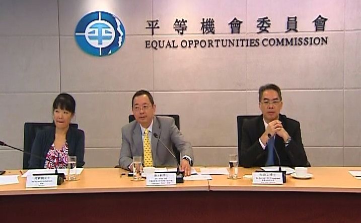 Photo taken at the press conference on the “Sexual Harassment and Discrimination – Questionnaire Survey for Foreign Domestic Workers”