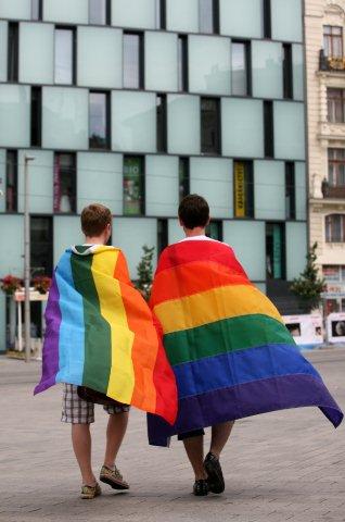 推廣LGBT(同性戀者、雙性戀者及變性人士)社群享有平等機會的圖片